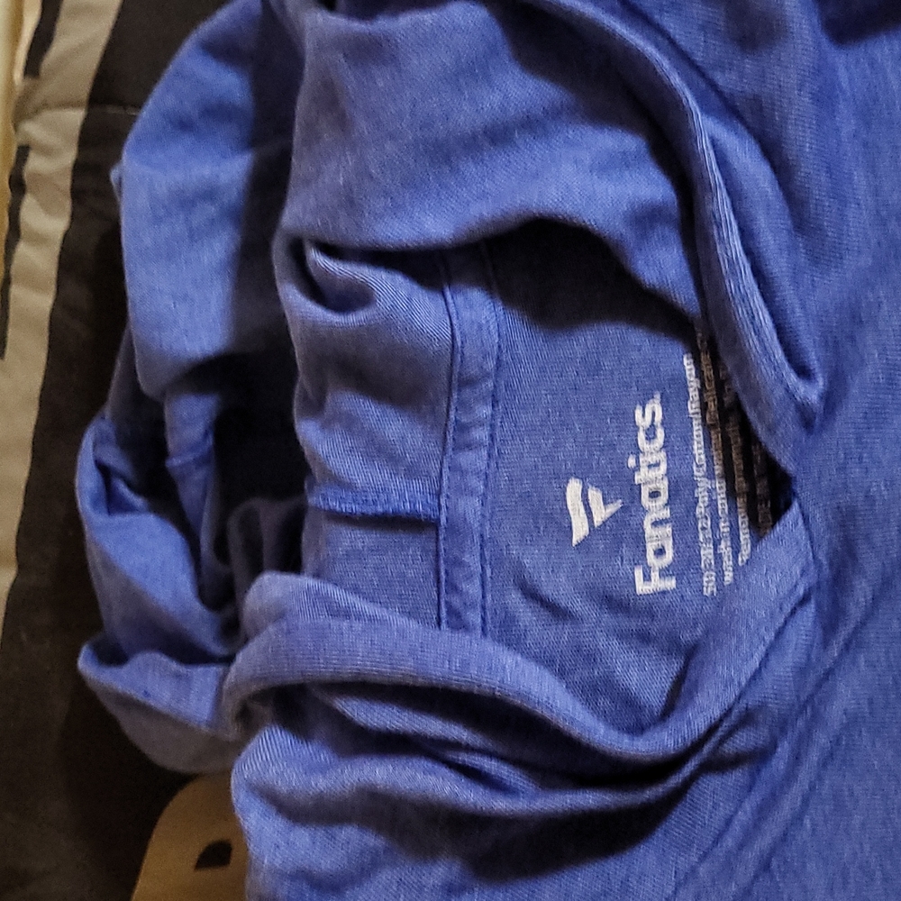 Short sleeve hoodie